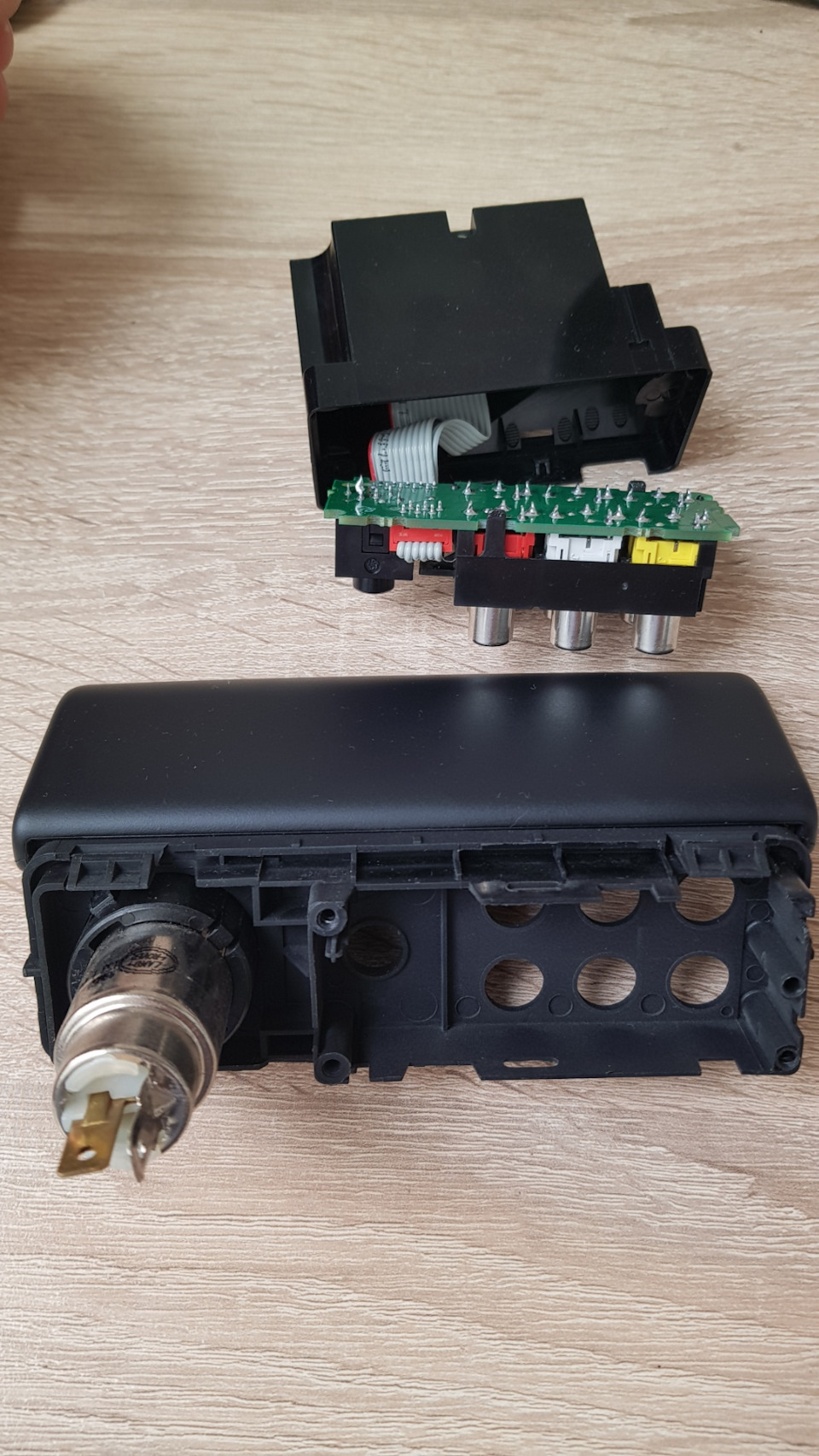 #1 Bluetooth підключення музики до штатного AUX 1