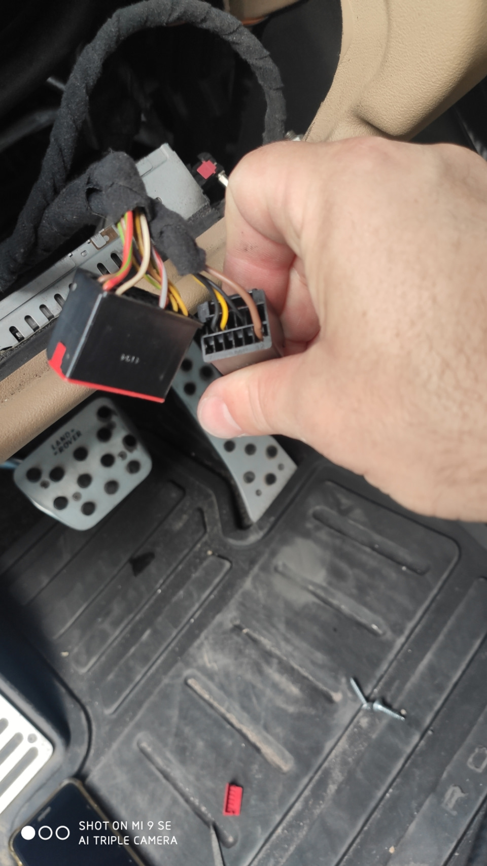 Aux ! 1