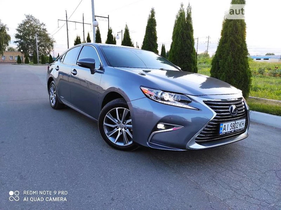 Lexus треба?