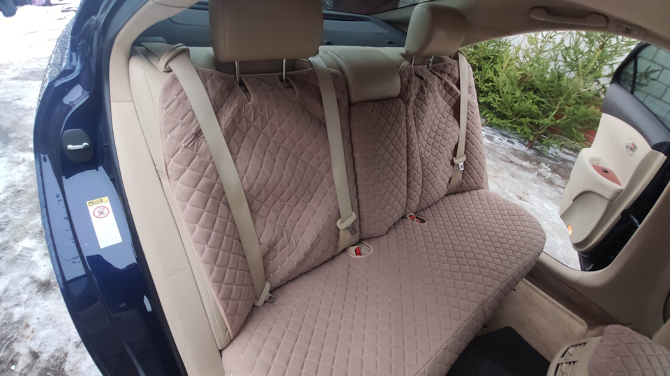Індивідуальні накидки на сидіння Lexus es350 4
