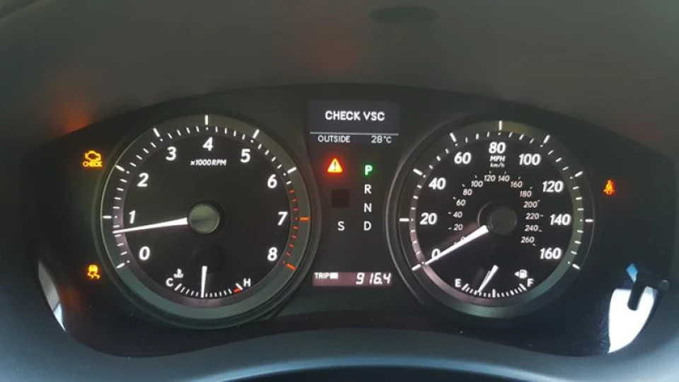 Не зовсім вдала покупка Лексуса CHECK VSC