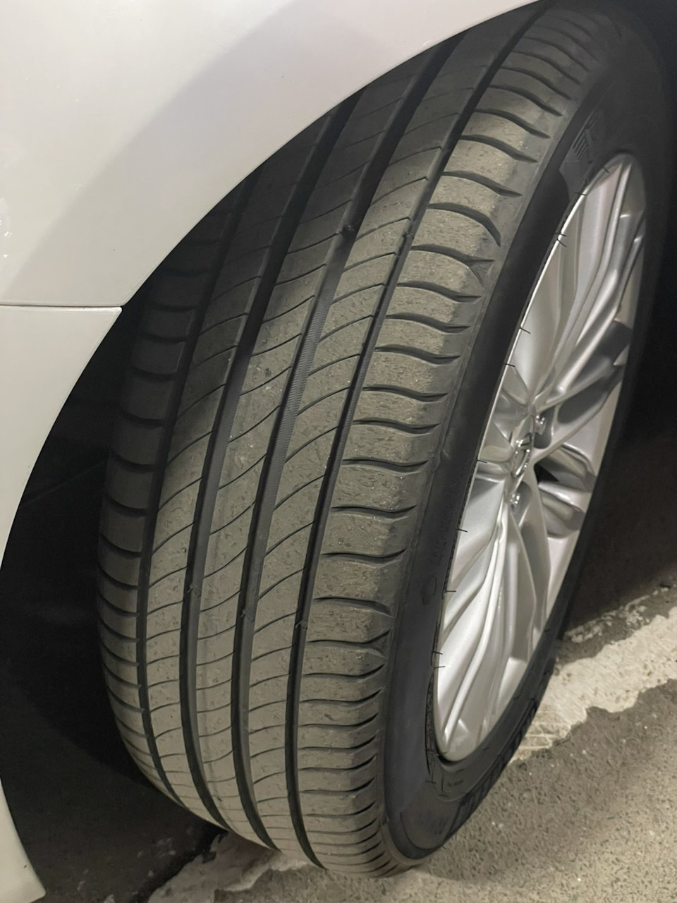 Перевзувся на літо - Michelin Primacy 4 XL 215/55/R17 3
