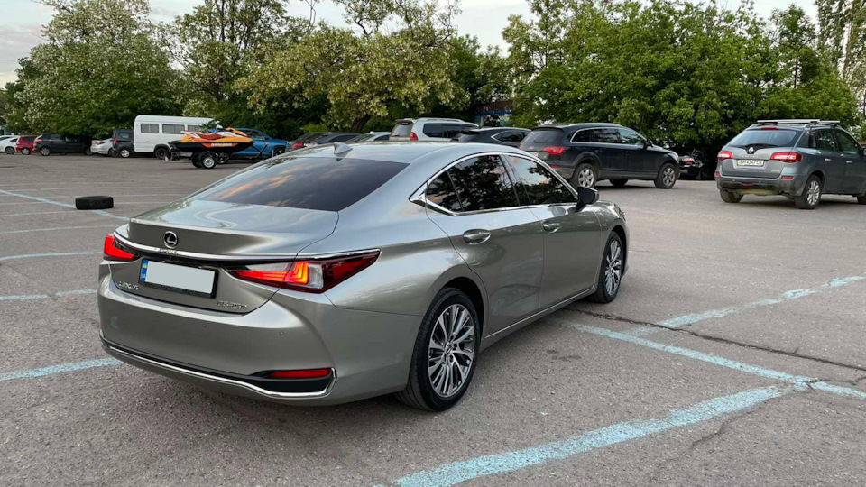 Історія покупки - частина 3. Lexus ES - шило на мило? 1