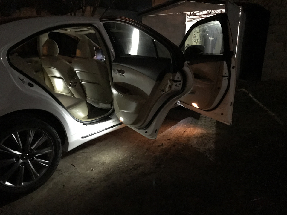 Лампочки LED для підсвічування дверей 2