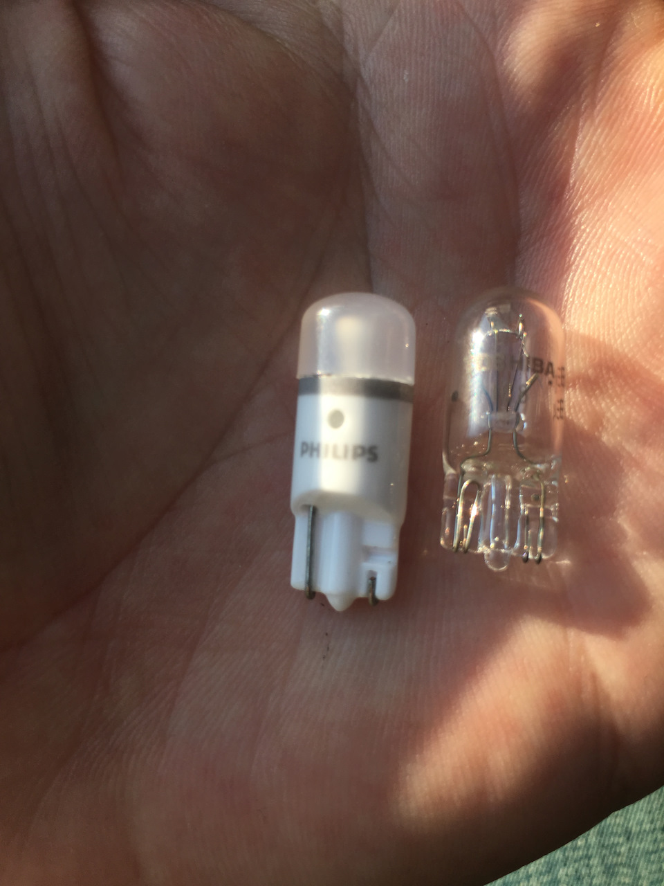 LED світло у двері :) 4