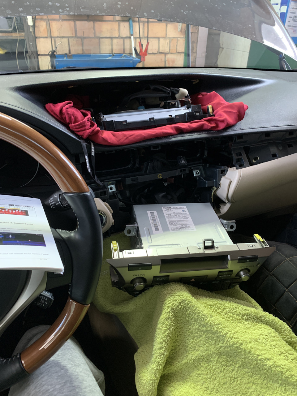 Встановлення блоку CarPlay & Android auto 3