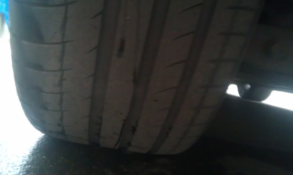 Продам диски R18 з гумою, зношування 30% задні 255/40 передні 245/40 3