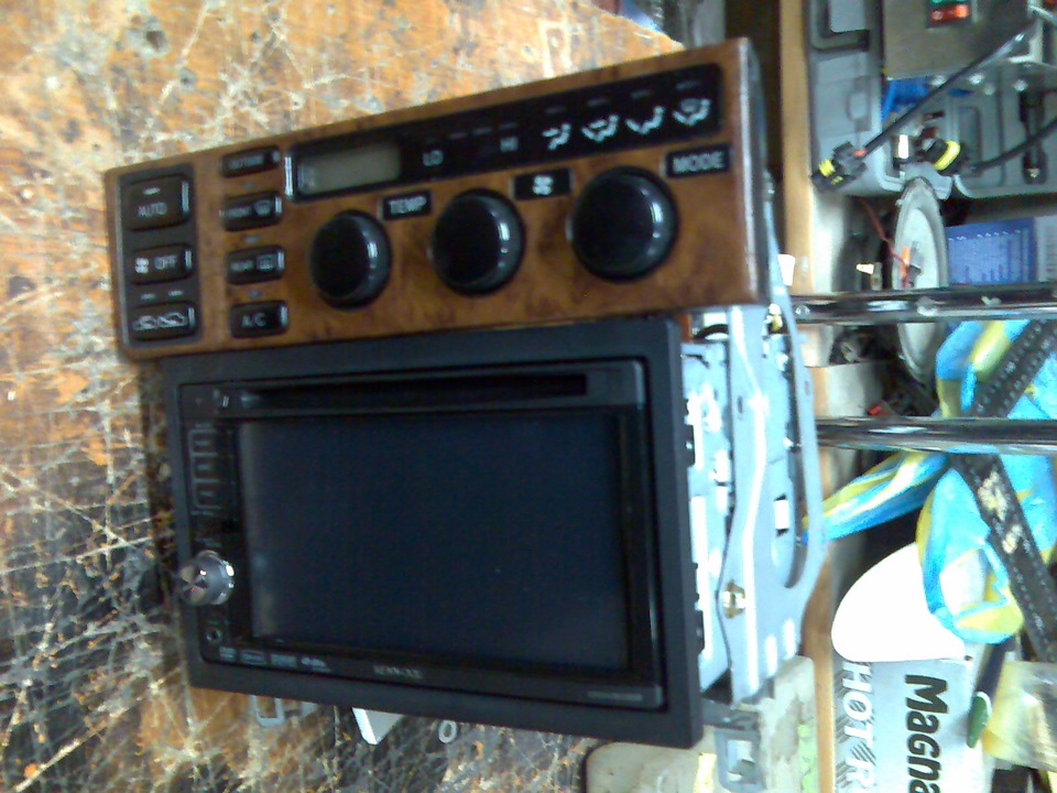 2 DIN KENWOOD, підсилювач JVC, саб IVOLGA 4
