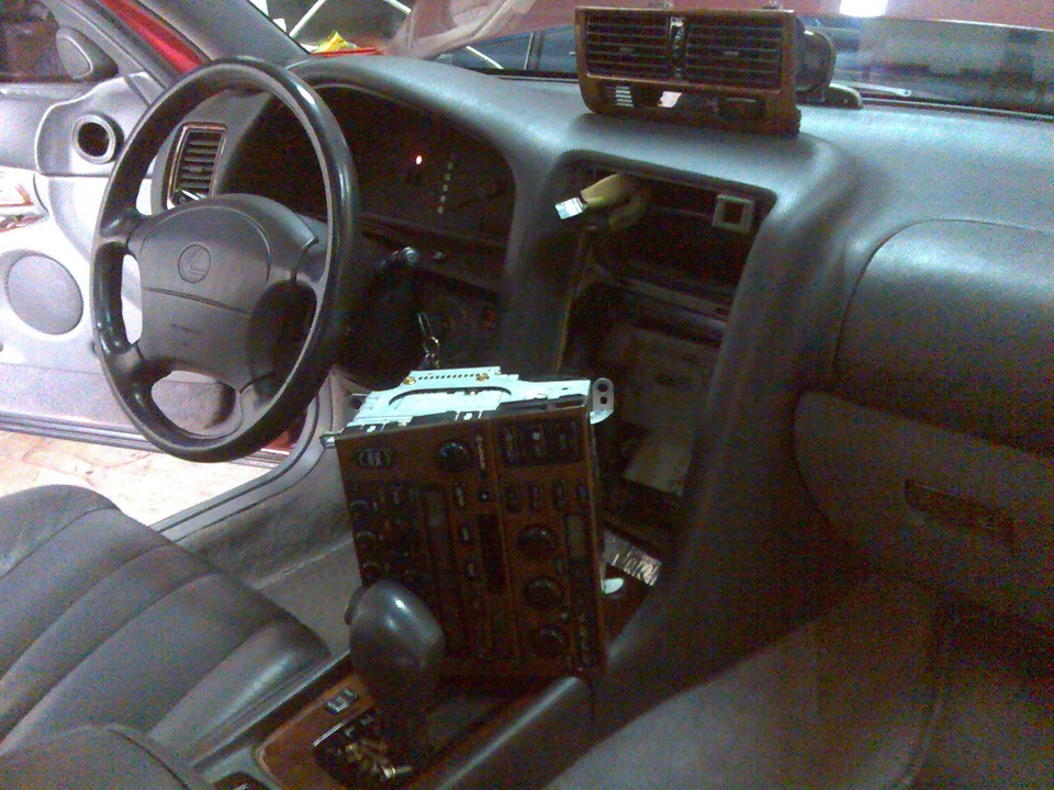 2 DIN KENWOOD, підсилювач JVC, саб IVOLGA 3