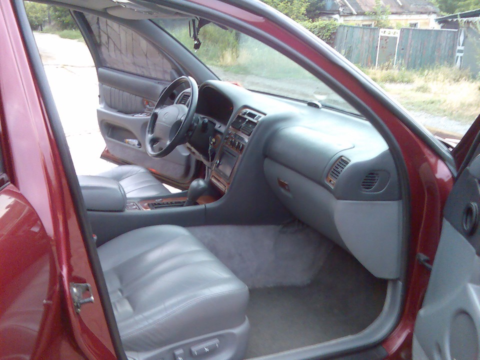 GS 300 T3JL салон 4