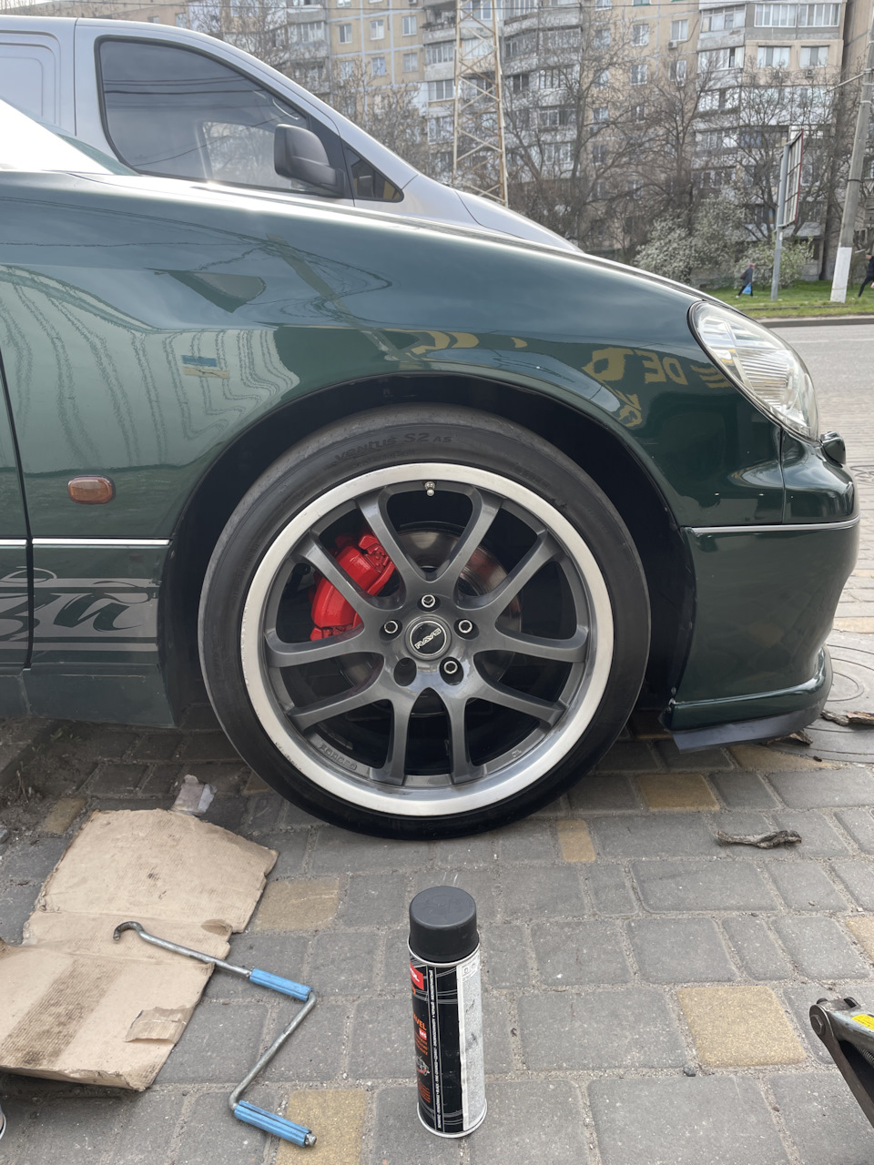 Пару фотографій та фарбування супортів 3