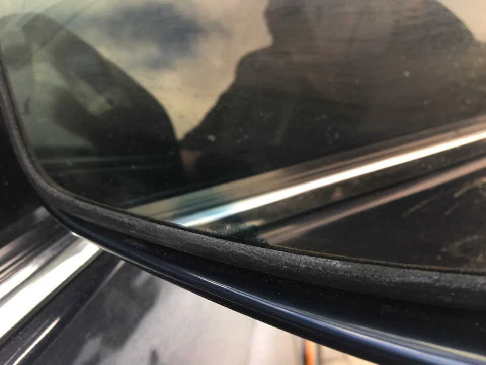 Заміна правого дзеркала заднього виду Lexus gs300/430