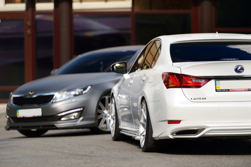 Lexus gs F-sport & Kia Optima Matte 3
