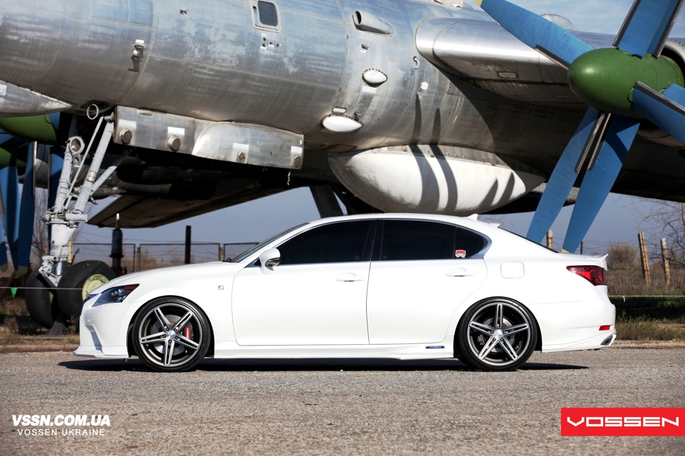 Нове фото Lexus GS 450h Vossen & Wald 2
