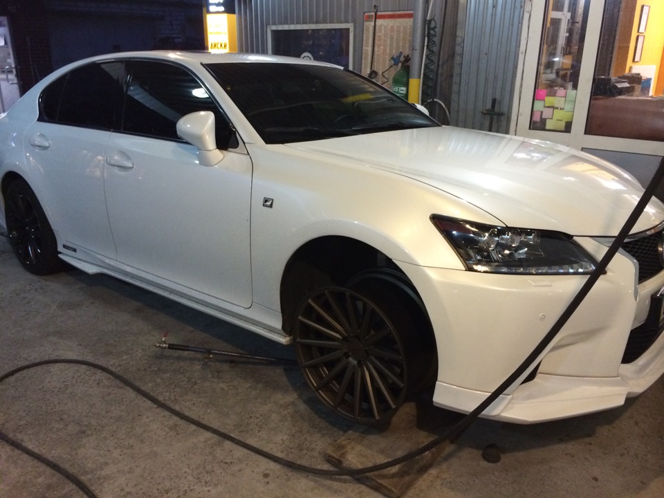 Вибираємо колір Vossen VFS2 3