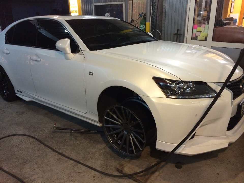 Вибираємо колір Vossen VFS2 5