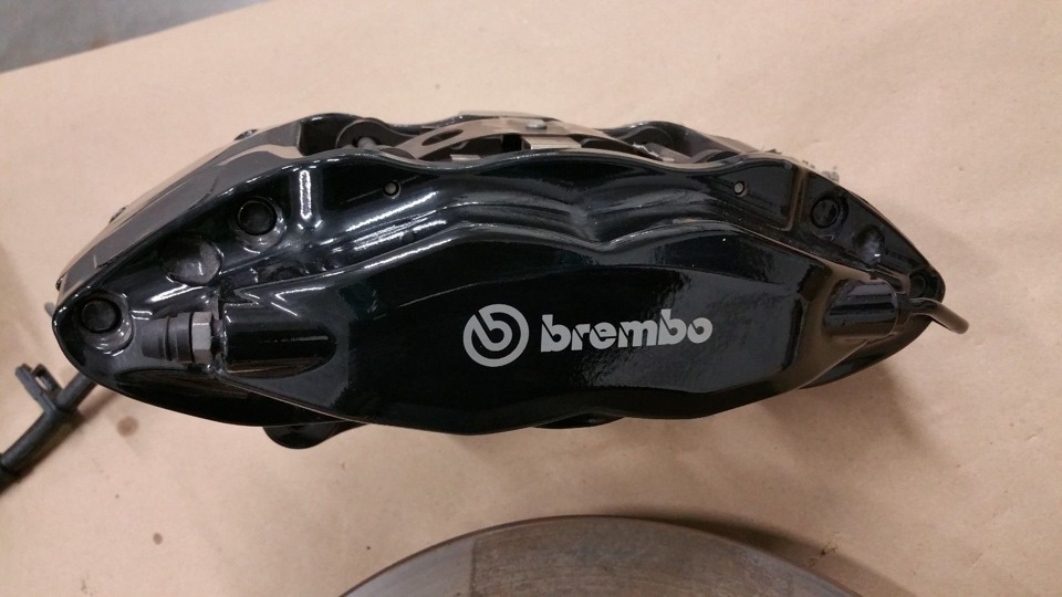11. Гальма Brembo від Shelby GT500 3