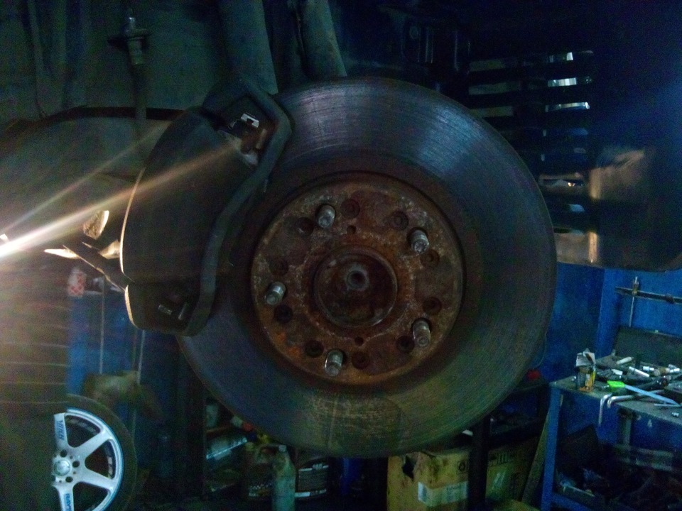 35. Установка гальм Brembo від Shelby GT500. 1