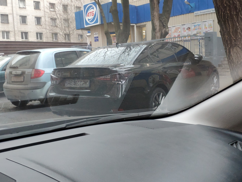 Зустрів колишню)) 2