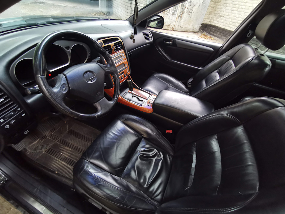 24. Тепер GS400 2