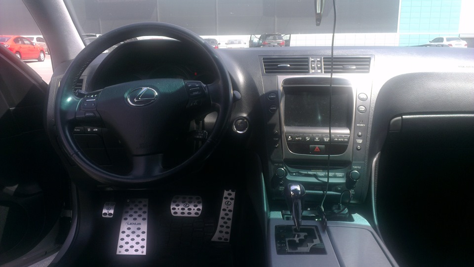 Lexus restyling part 4 - Накладки на педалі 2