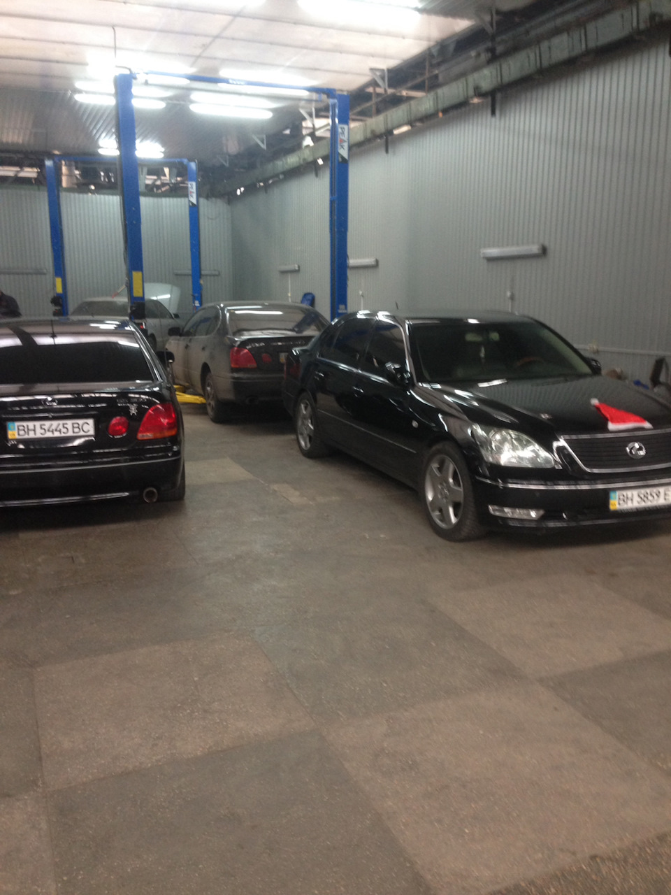Фото чорні у темі. 2