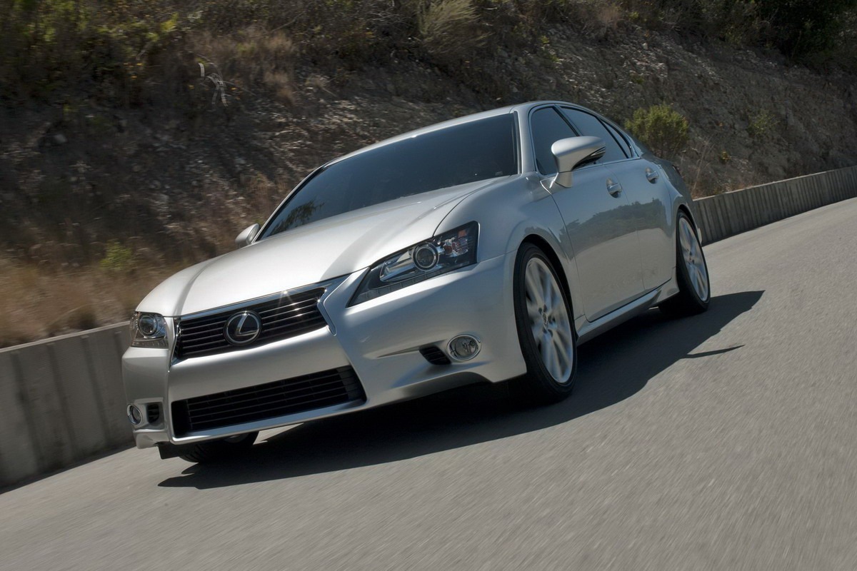 Новий Lexus GS 350... 2