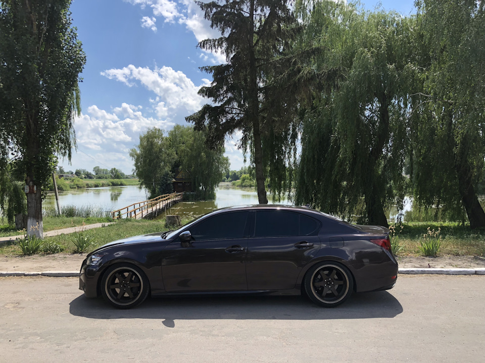 Продано. Післясмак або про + і - 3