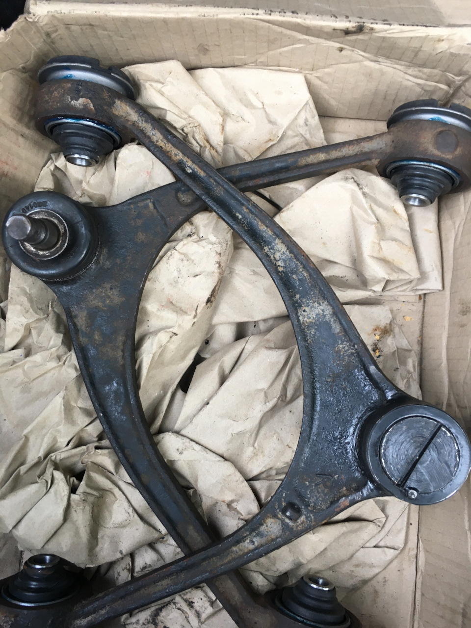 Передні кульові Lexus gs300/430 jzs160/161 3