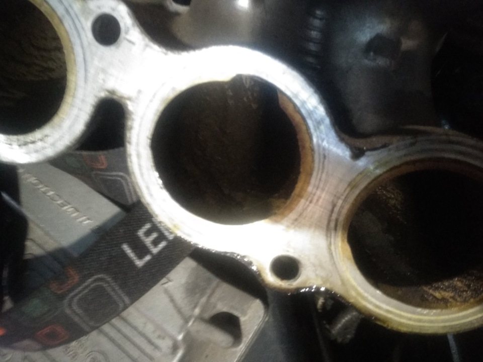 Тріщина резонатора та клапан acis на 2jz-ge присвячується 4