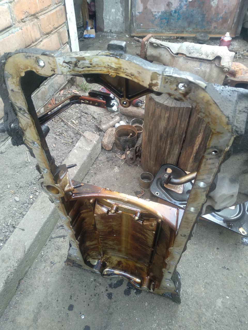 Заміна масла зі зняттям піддону, сальника хвостовика редуктора, подушок мотора, АКБ 5