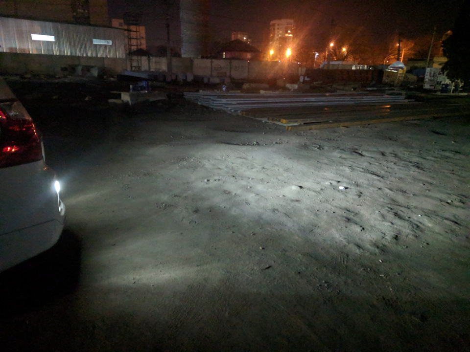 Нове світло у фари заднього ходу 2