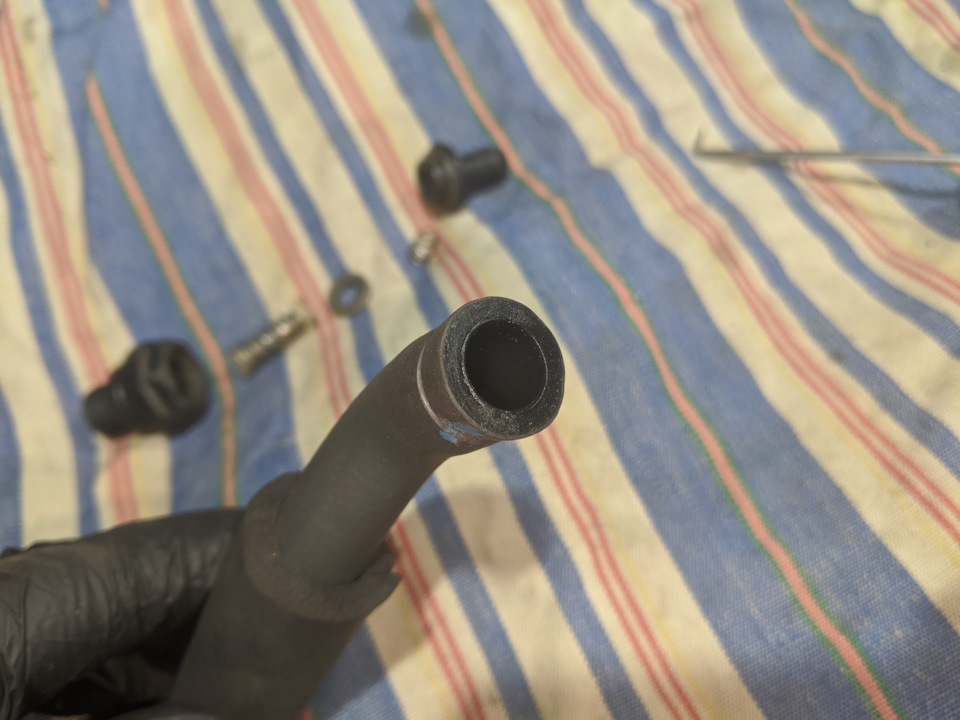 PCV valve 5
