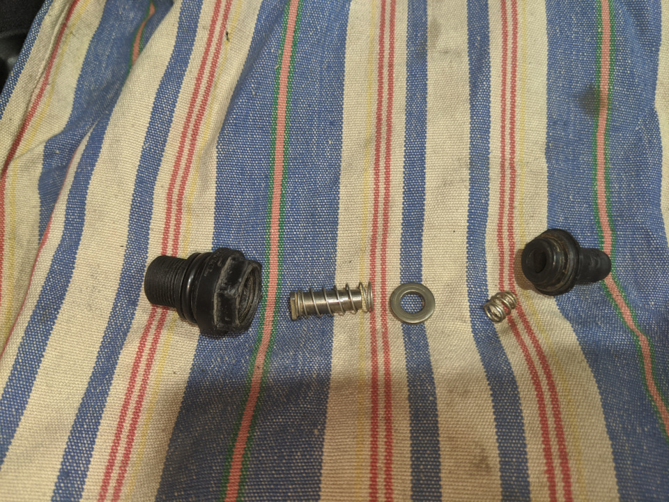 PCV valve 3