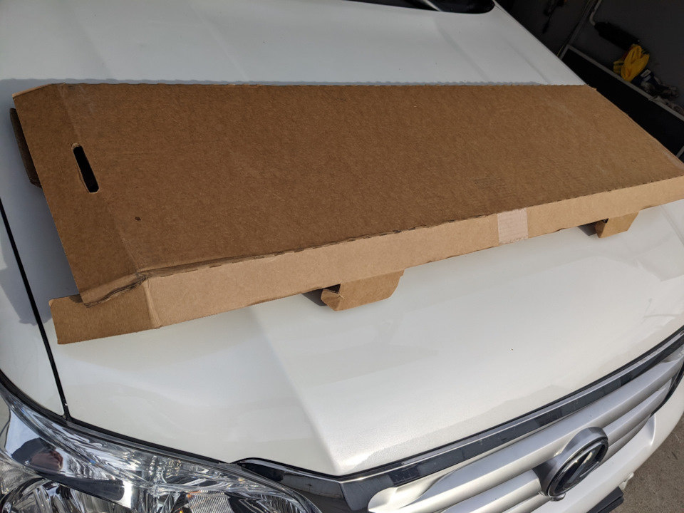 WEATHERTECH але не килимки, а дифлектори на скло. 2