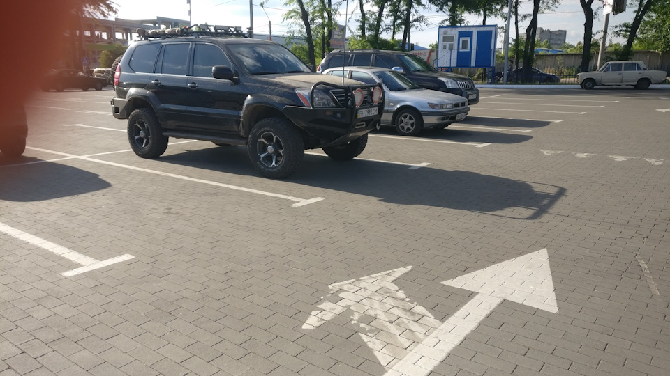 Чутка додав саєта. 185w діоди 3