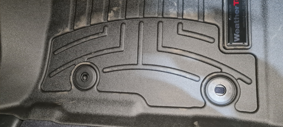 Килимки WeatherTech та кріплення оригінал new 2
