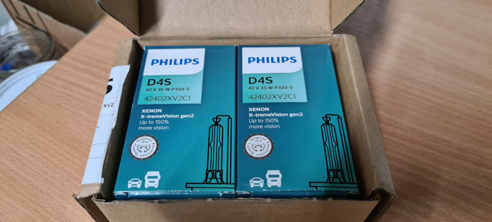 Philips Xenon X-tremeVision gen2 D4S 4800K 1