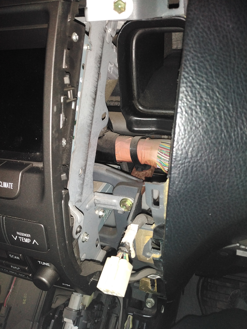 Встановлення AUX/USB 4
