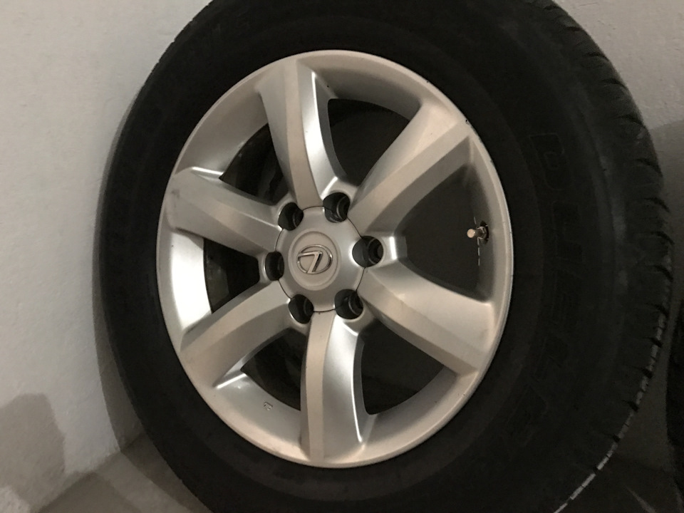 Продам диски від Lexus GX 460 R18 3