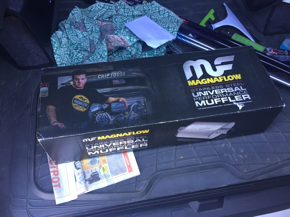Нехай буде звук! Або встановлення глушника Magnaflow. 1