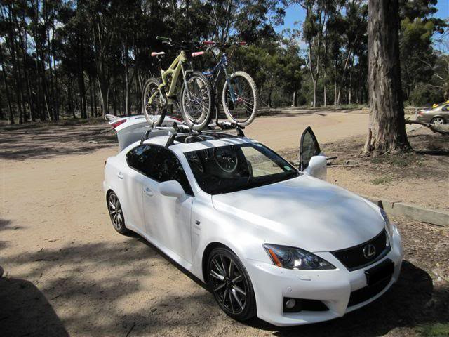 У пошуках багажника на дах Lexus IS (II) 2