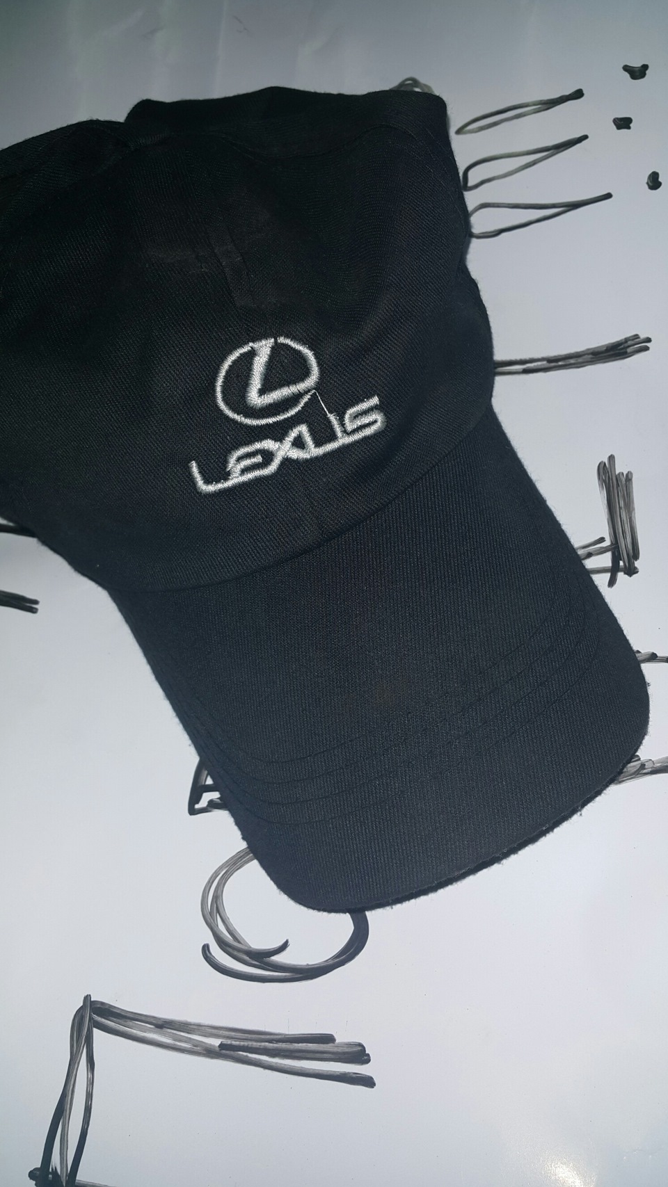 Кепіч Lexus 1
