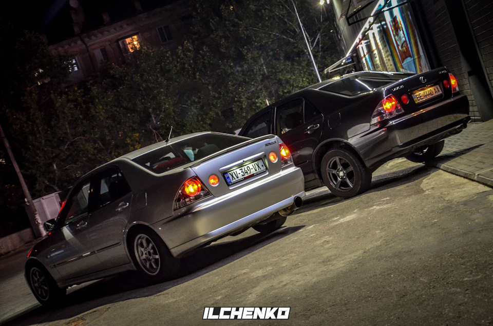 Lexus and Altezza rs200 2