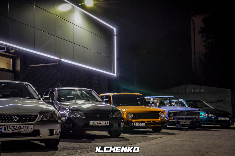 Lexus and Altezza rs200 5