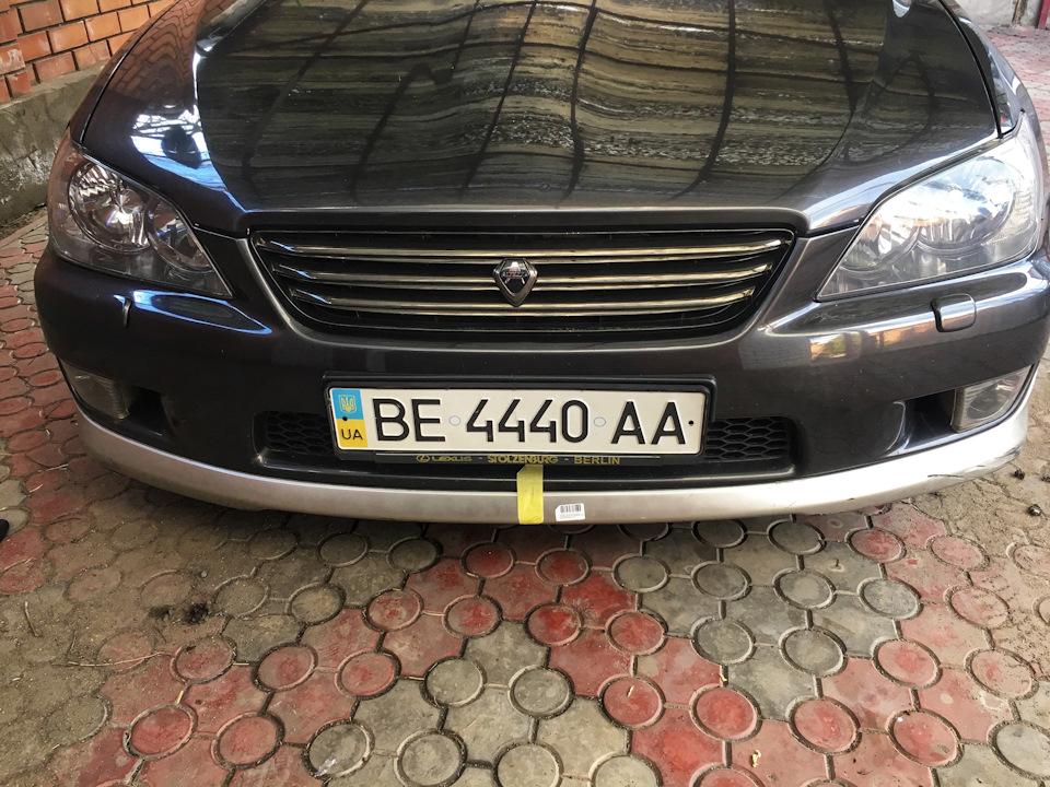 Передня губа TRD 3
