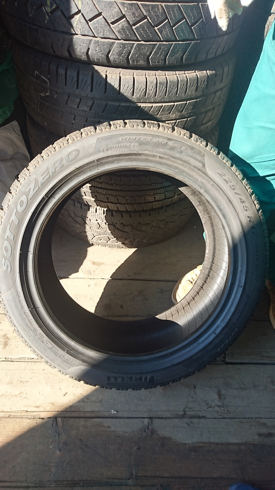 Зимова гума Pirelli 1