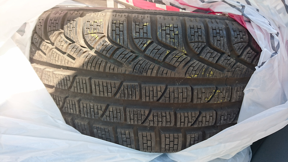 Зимова гума Pirelli 2
