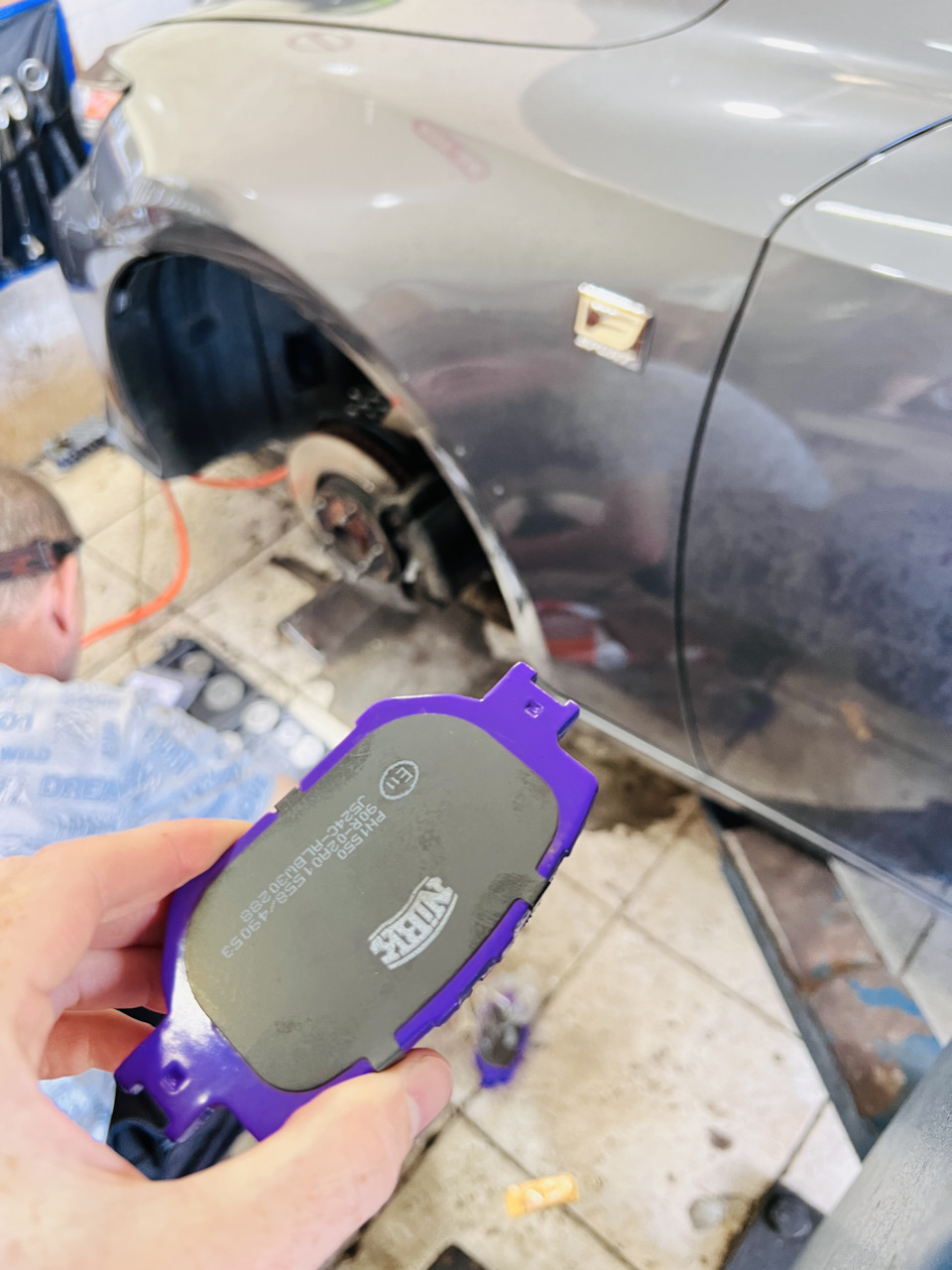 Повернення на р17, заміна колодок і що робити з tpms 4