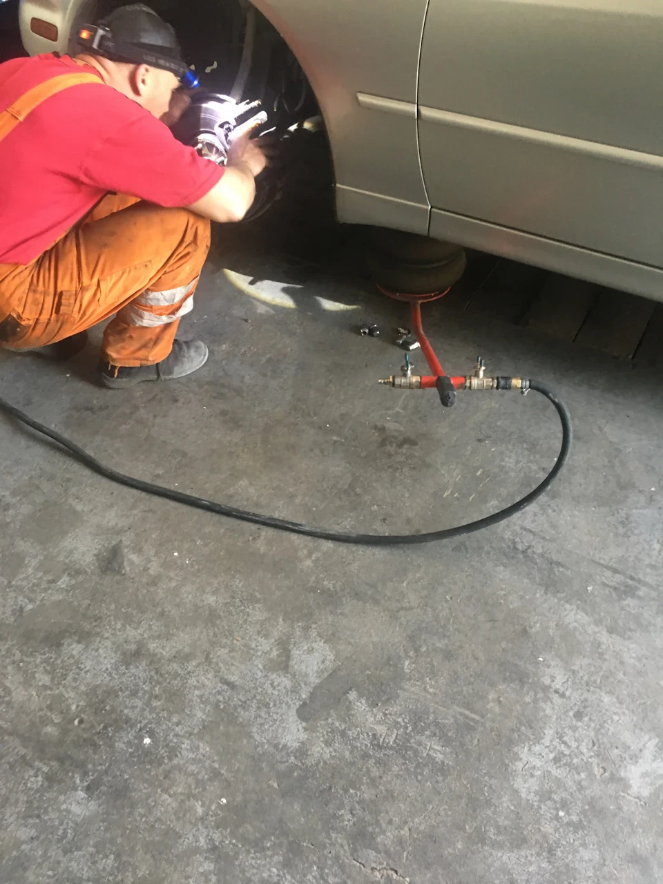 Перебрали супорта та заміна підшипника маточини